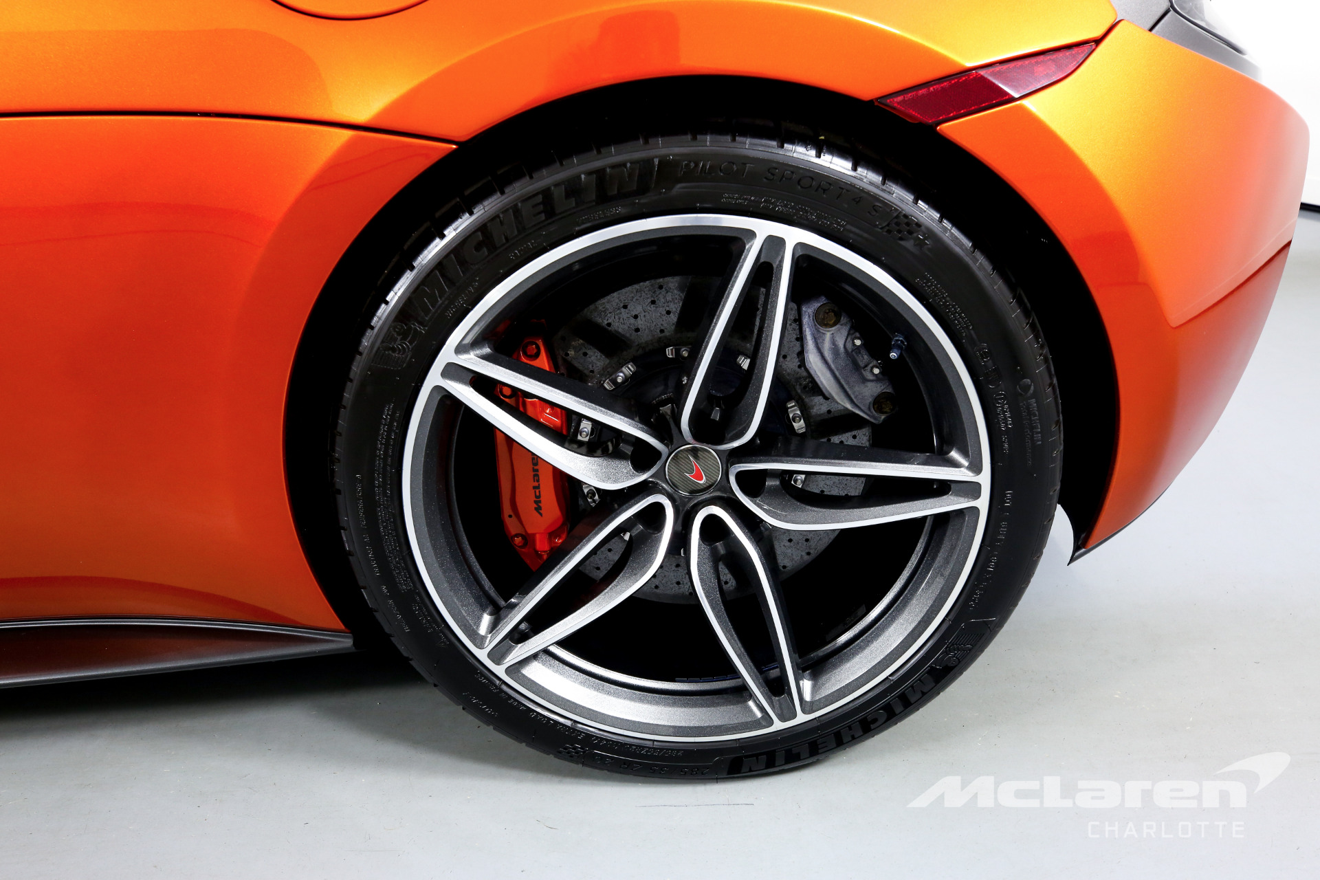 Used 2018 McLaren 570S Spider | Charlotte, NC