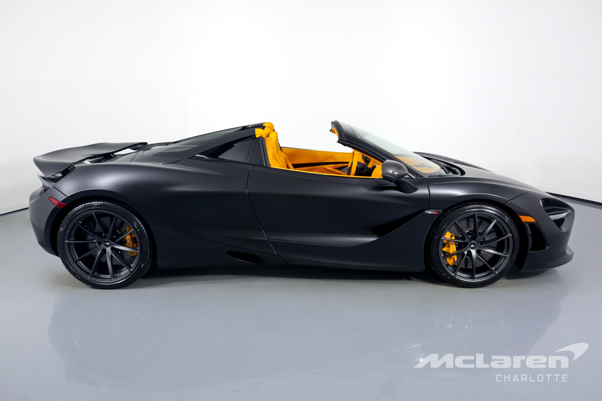 Used 2021 McLaren 720S Spider Performance | Charlotte, NC