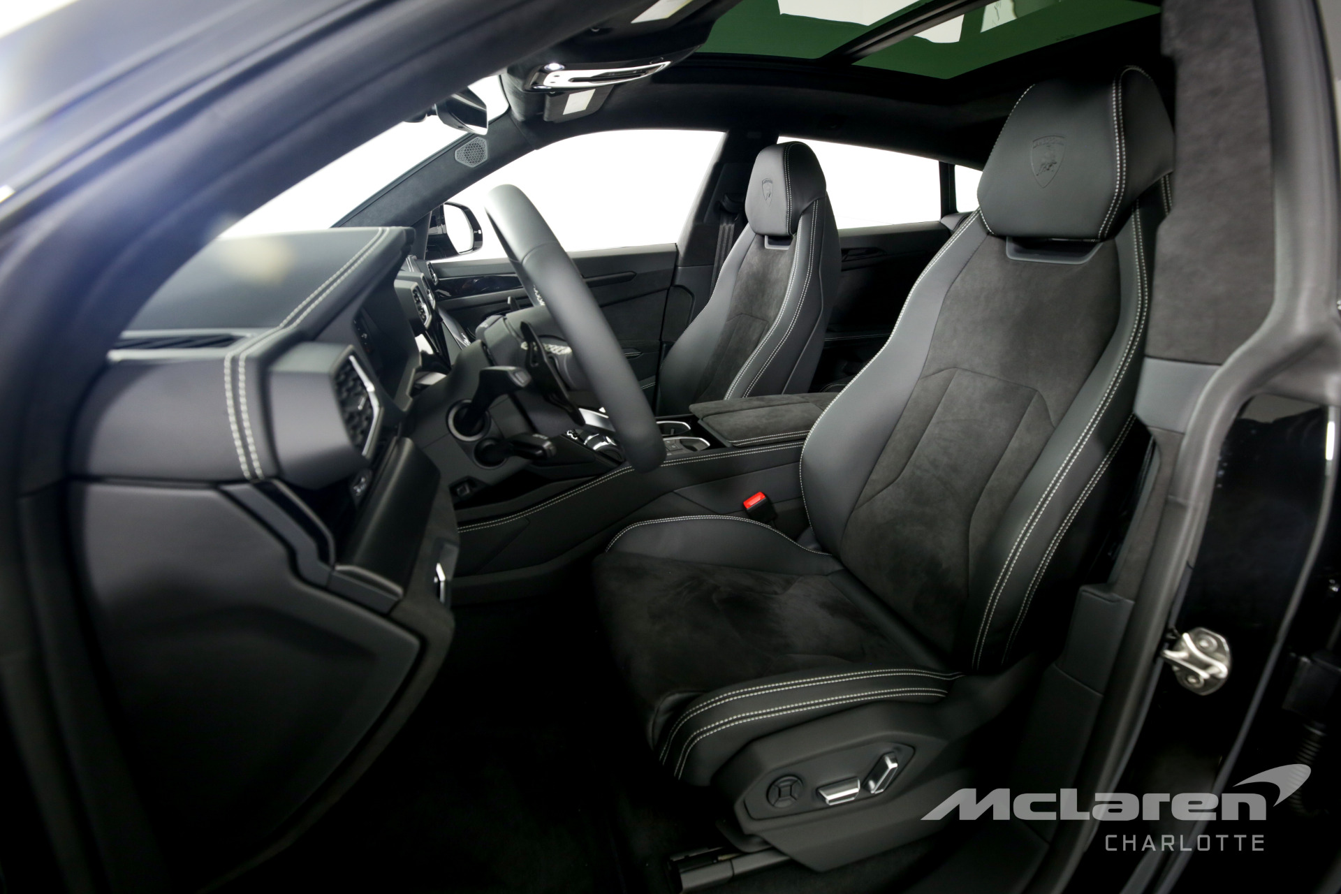 Used 2021 LAMBORGHINI URUS | Charlotte, NC