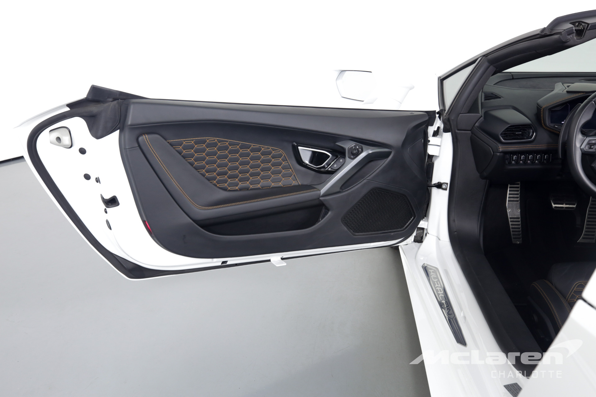 Used 2018 Lamborghini Huracan LP 580-2 Spyder | Charlotte, NC