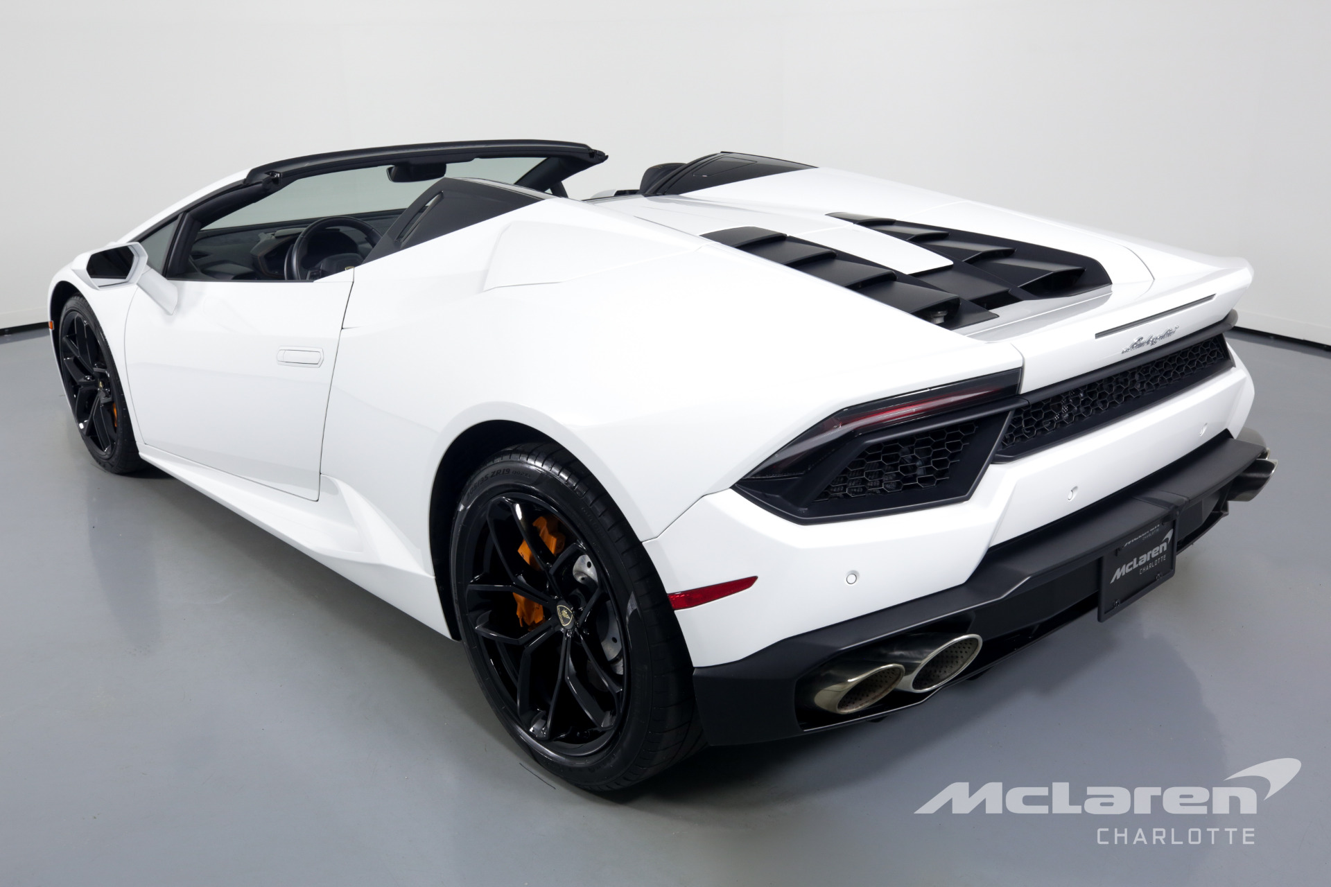 Used 2018 Lamborghini Huracan LP 580-2 Spyder | Charlotte, NC
