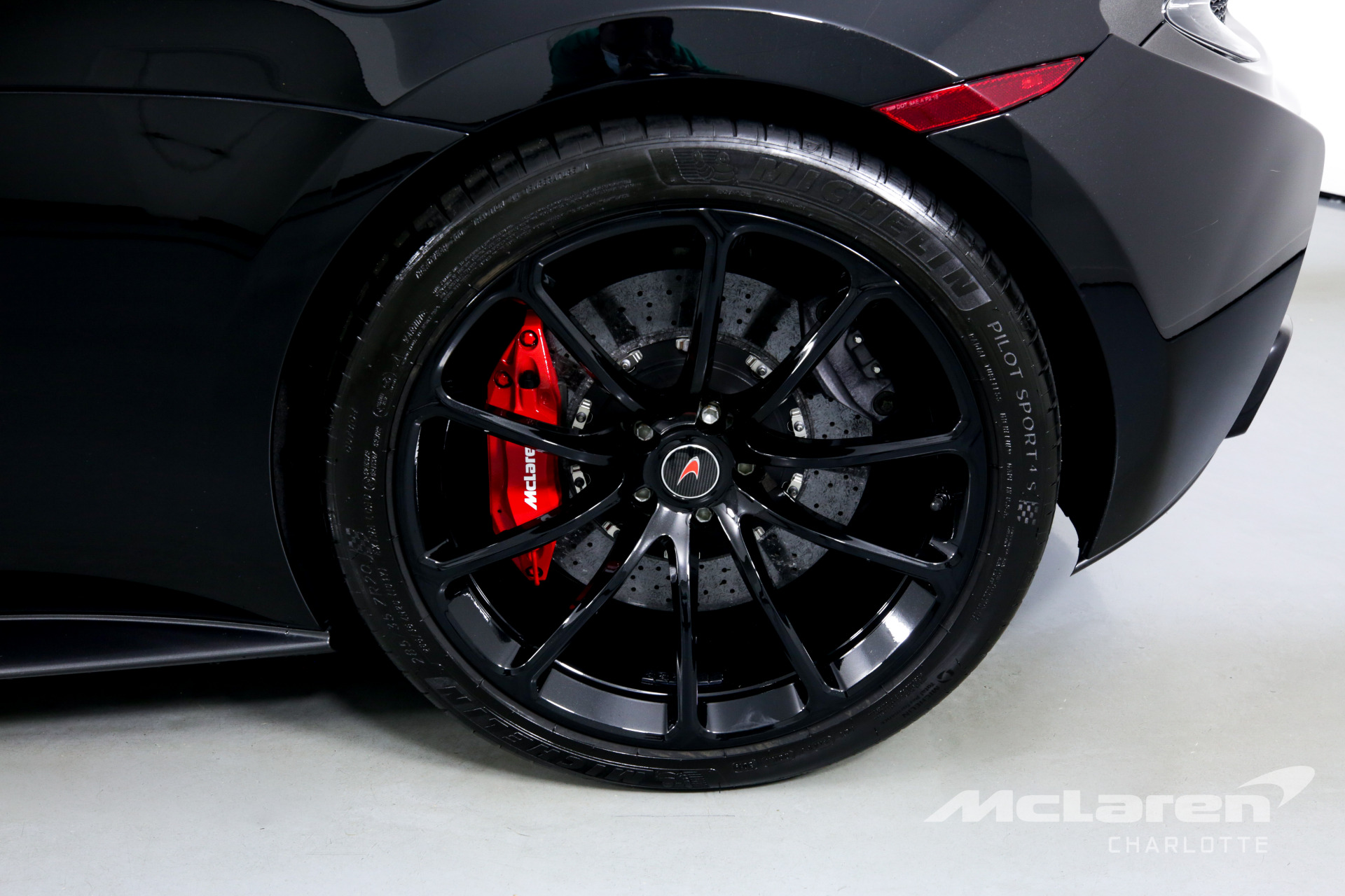 Used 2018 McLaren 570S Spider | Charlotte, NC