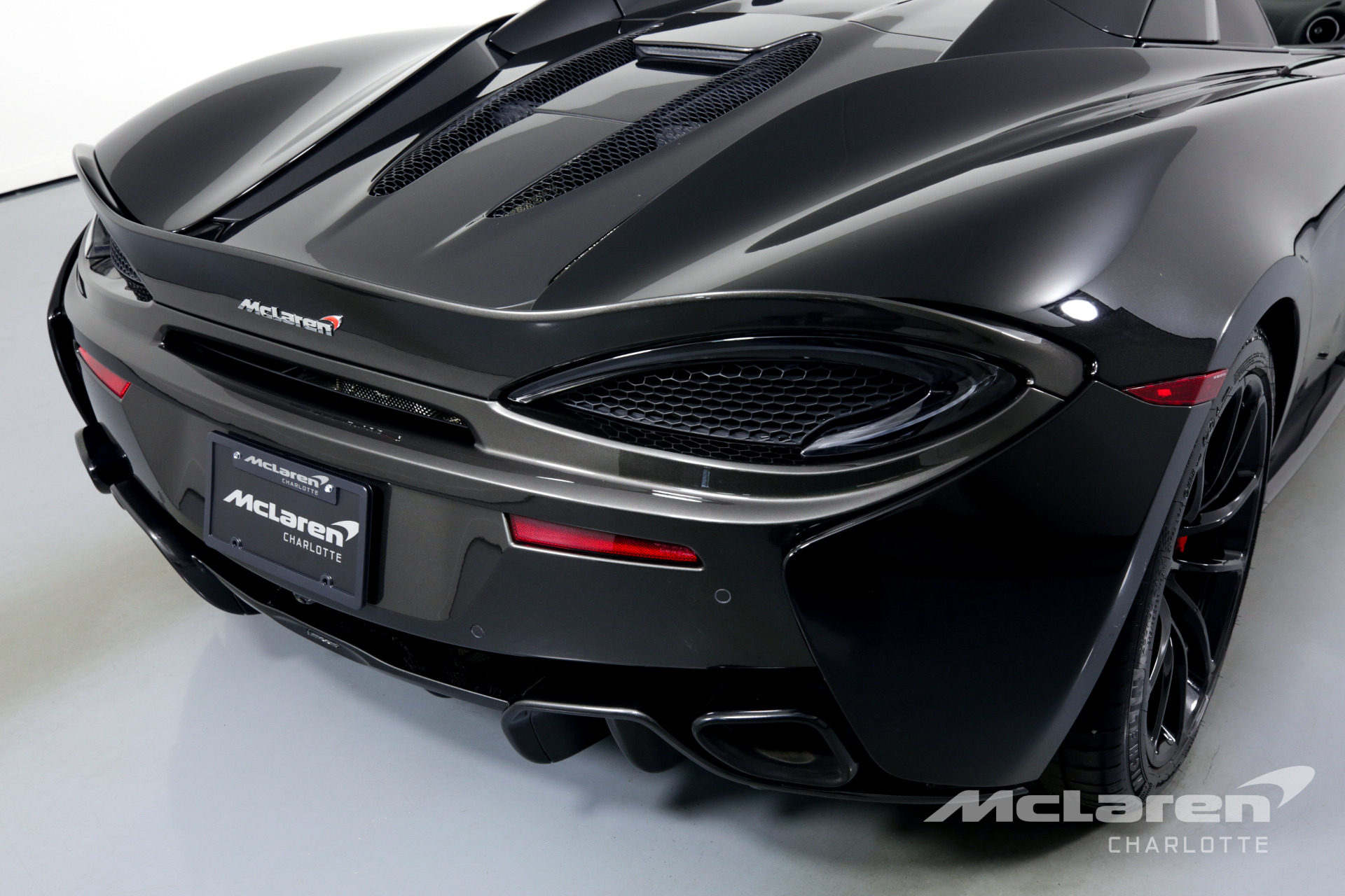 Used 2018 McLaren 570S Spider | Charlotte, NC