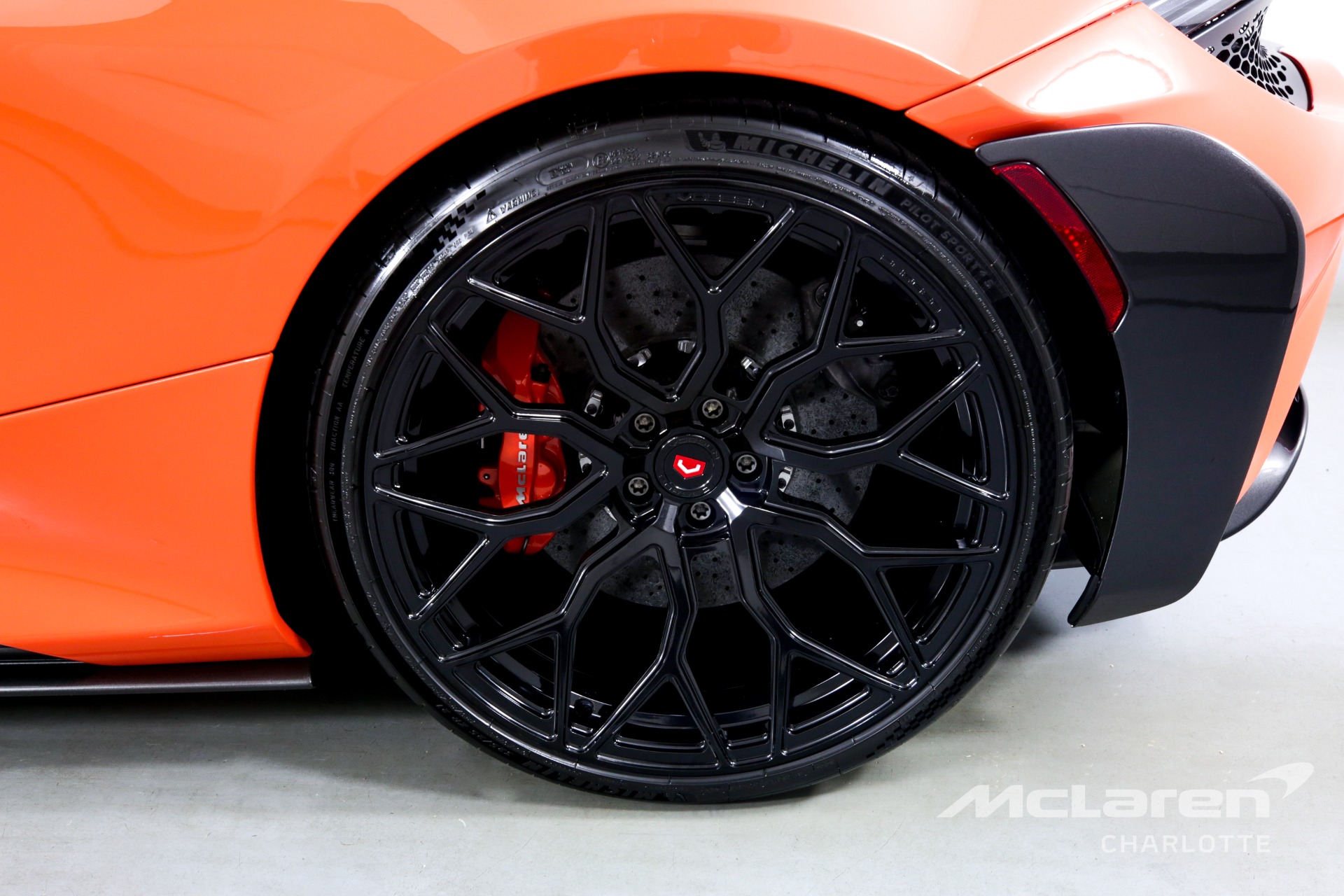 Used 2021 McLaren 765LT | Charlotte, NC