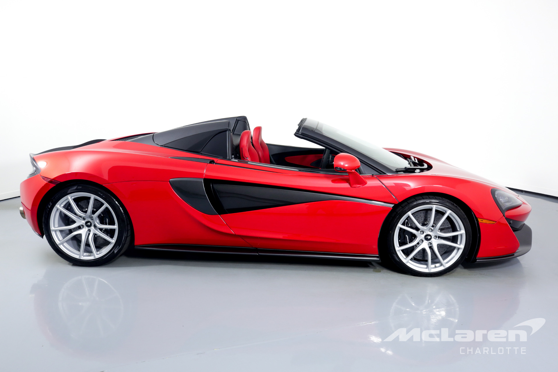Used 2019 McLaren 570S Spider | Charlotte, NC