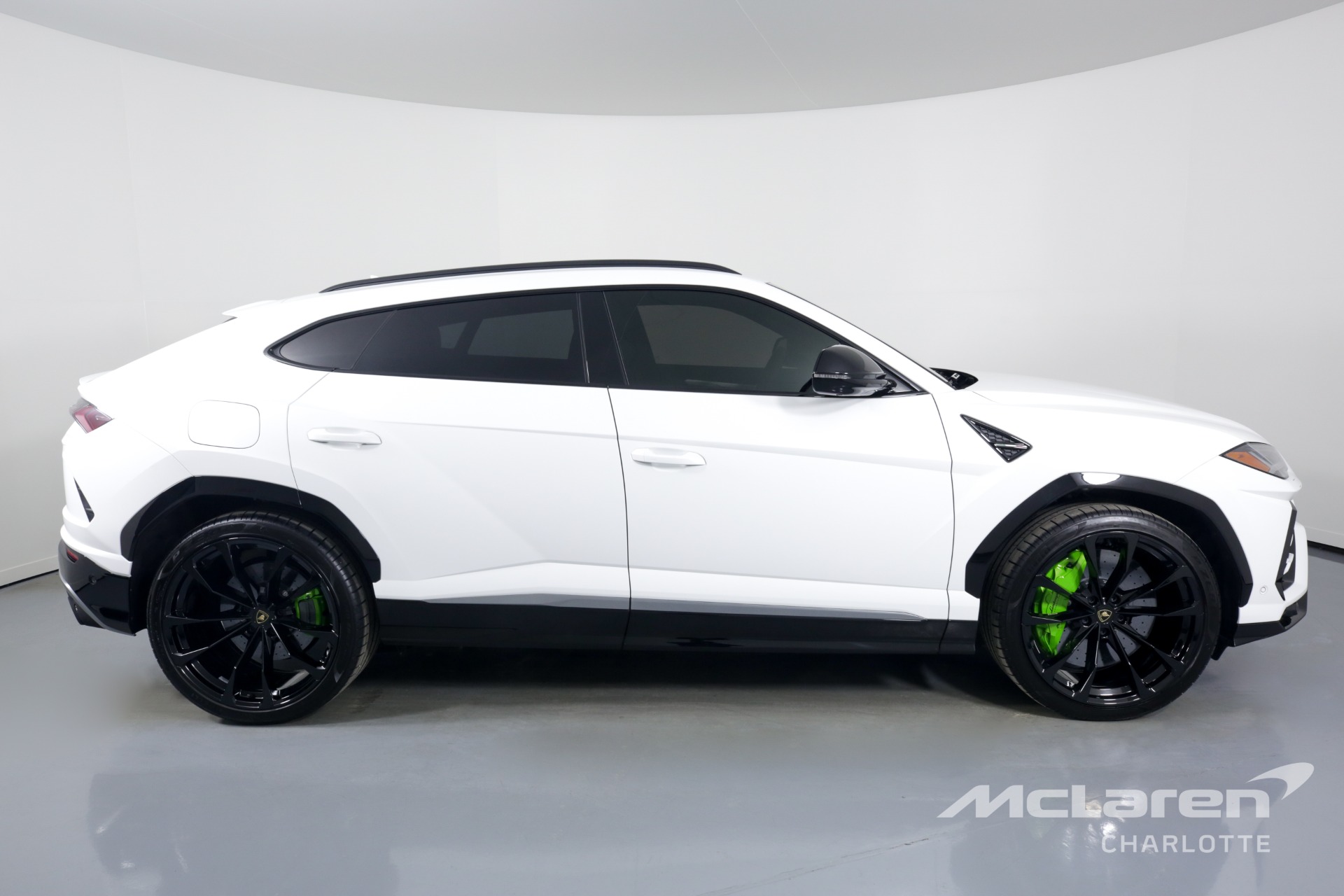 Used 2021 LAMBORGHINI URUS | Charlotte, NC