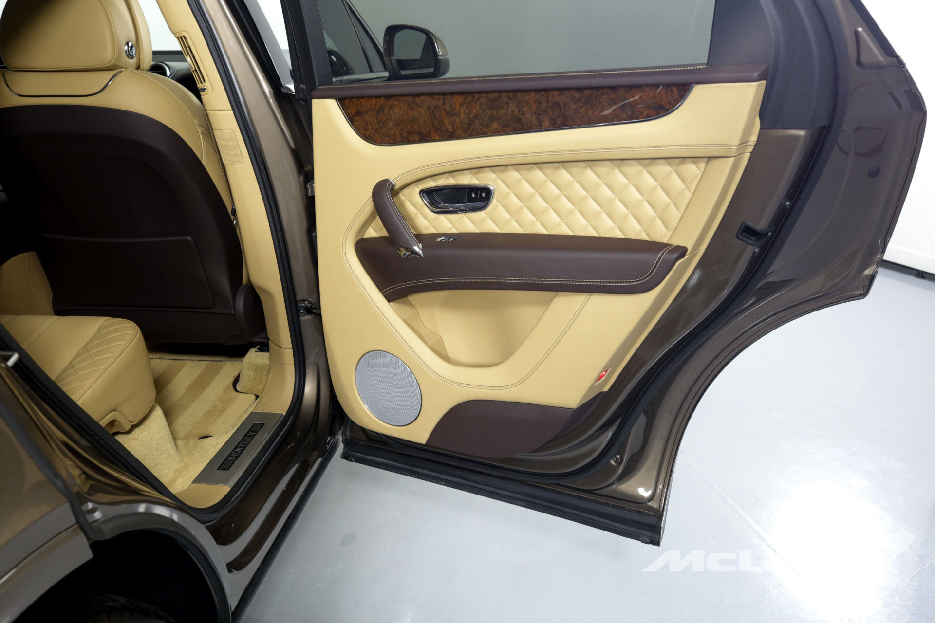 Used 2018 Bentley Bentayga W12 Signature Edition | Charlotte, NC