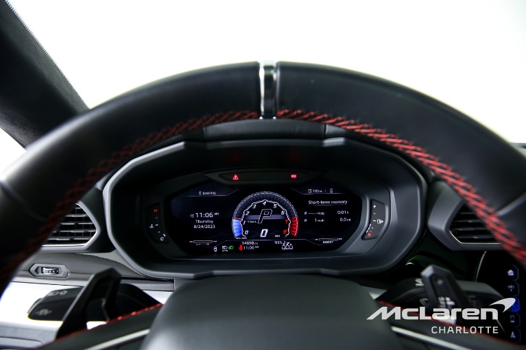 Used-2021-LAMBORGHINI-URUS