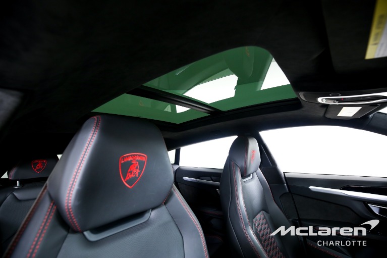 Used-2021-LAMBORGHINI-URUS