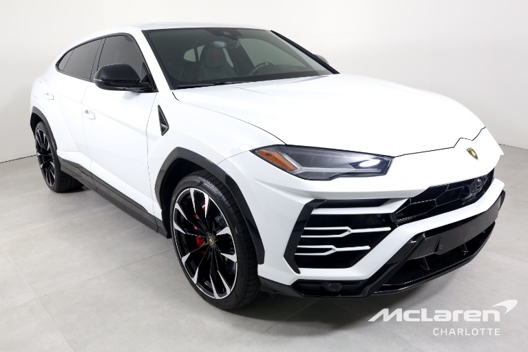Used-2021-LAMBORGHINI-URUS