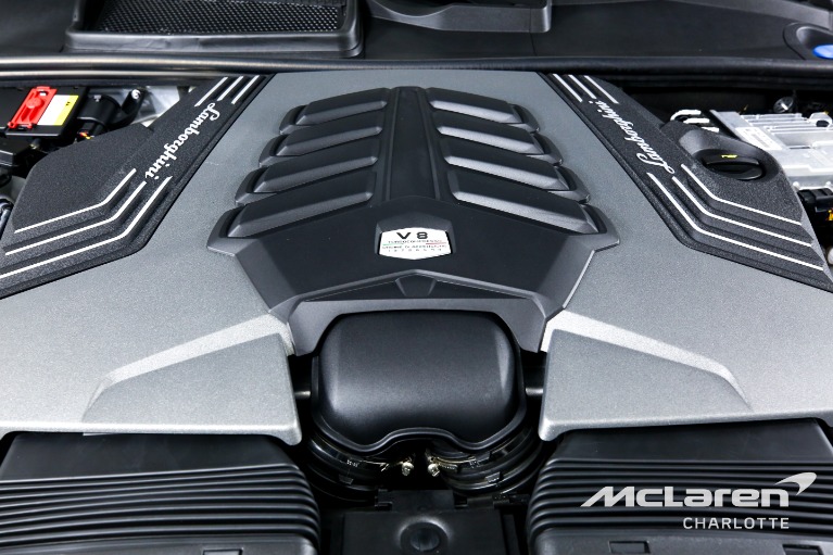 Used-2021-LAMBORGHINI-URUS