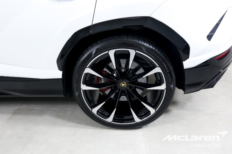 Used-2021-LAMBORGHINI-URUS