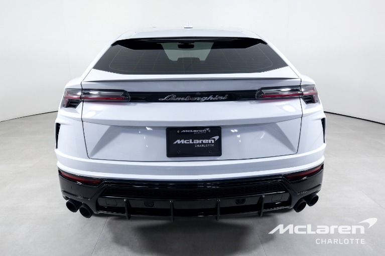 Used-2021-LAMBORGHINI-URUS