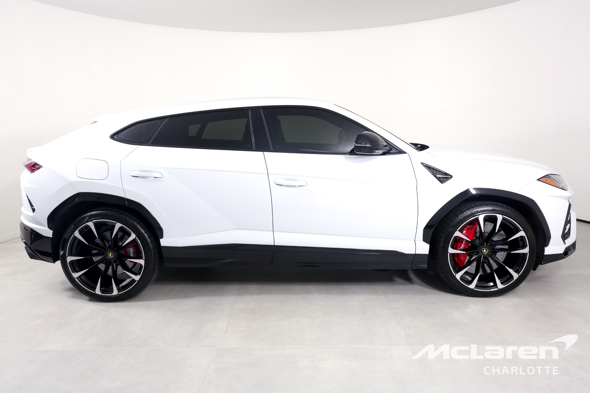 Used 2021 LAMBORGHINI URUS | Charlotte, NC