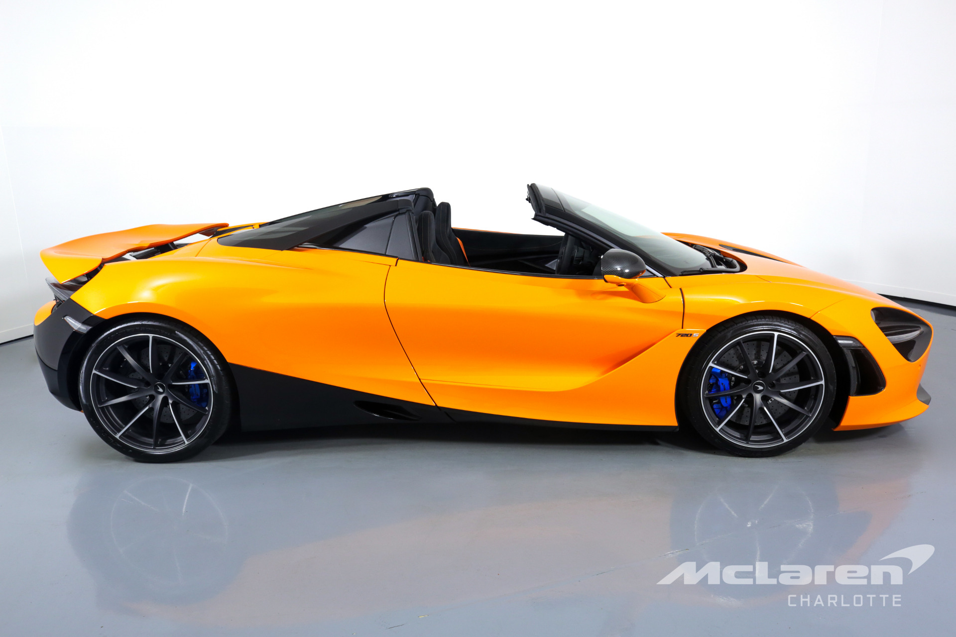 Used 2020 McLaren 720S Spider Performance | Charlotte, NC