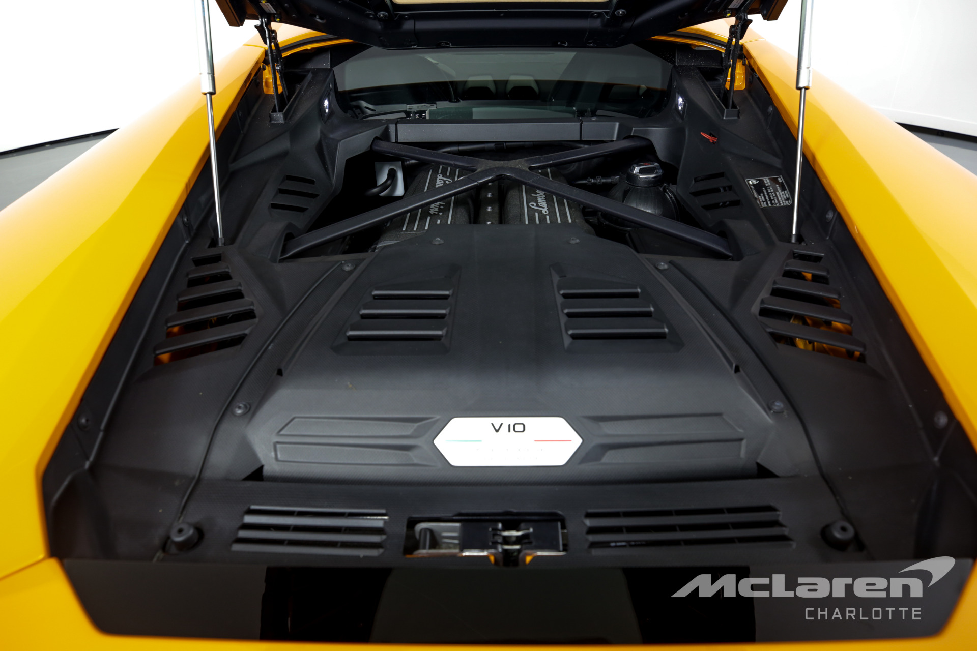 Used 2020 Lamborghini Huracan LP 640-4 EVO | Charlotte, NC
