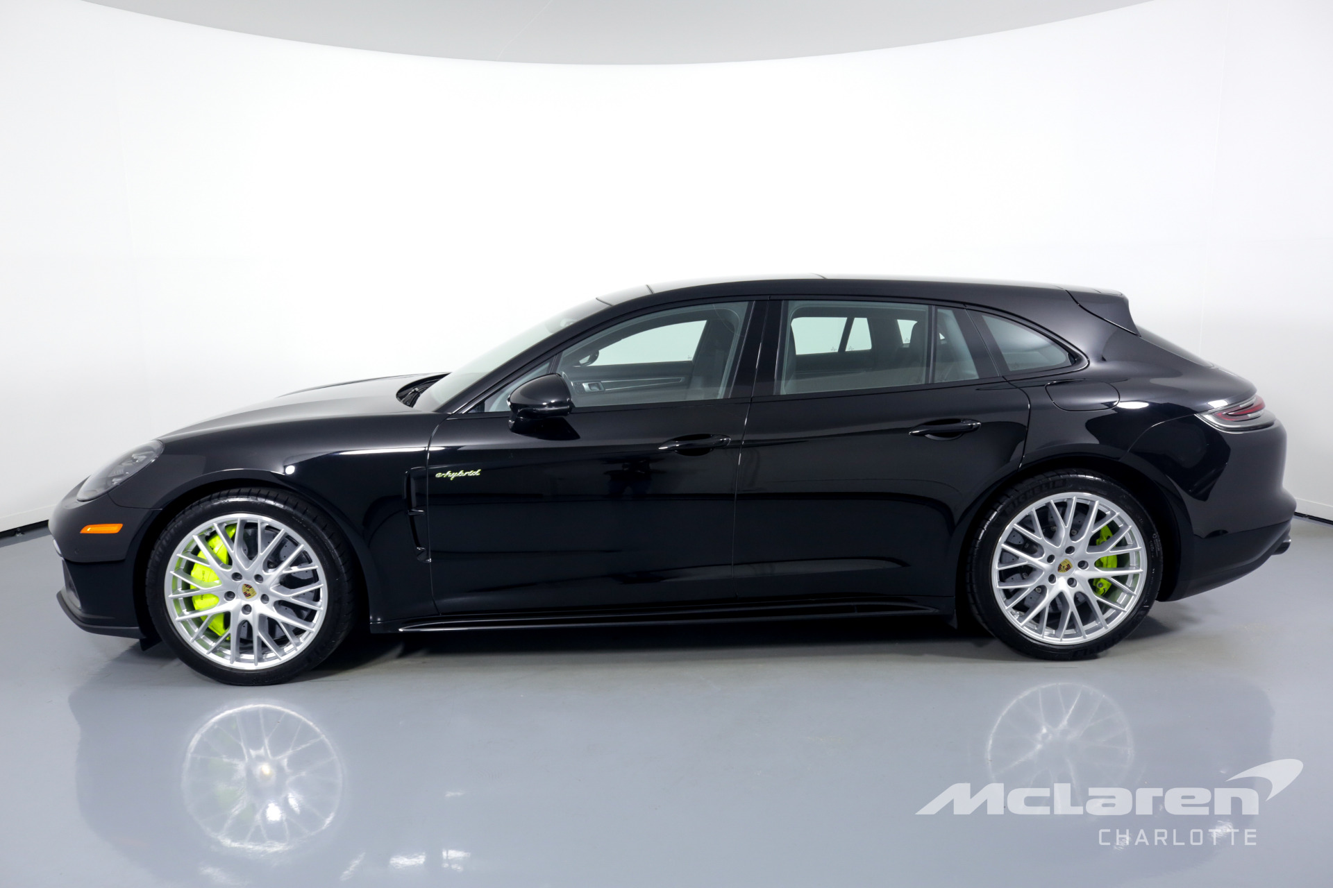 Used 2018 Porsche Panamera Turbo S E-Hybrid Sport Turismo | Charlotte, NC