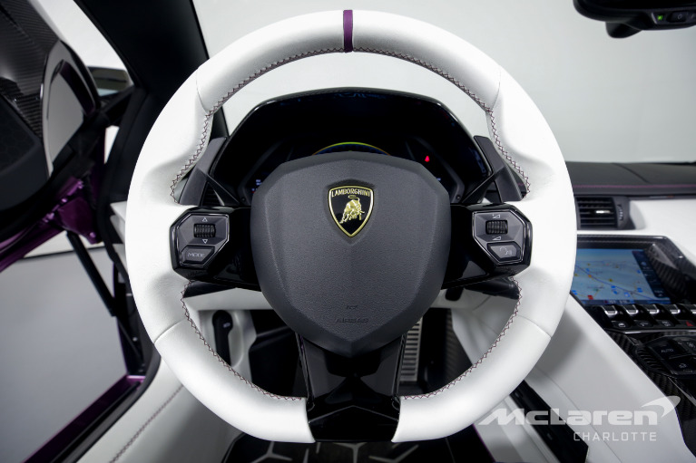 Used-2020-LAMBORGHINI-AVENTADOR-SVJ