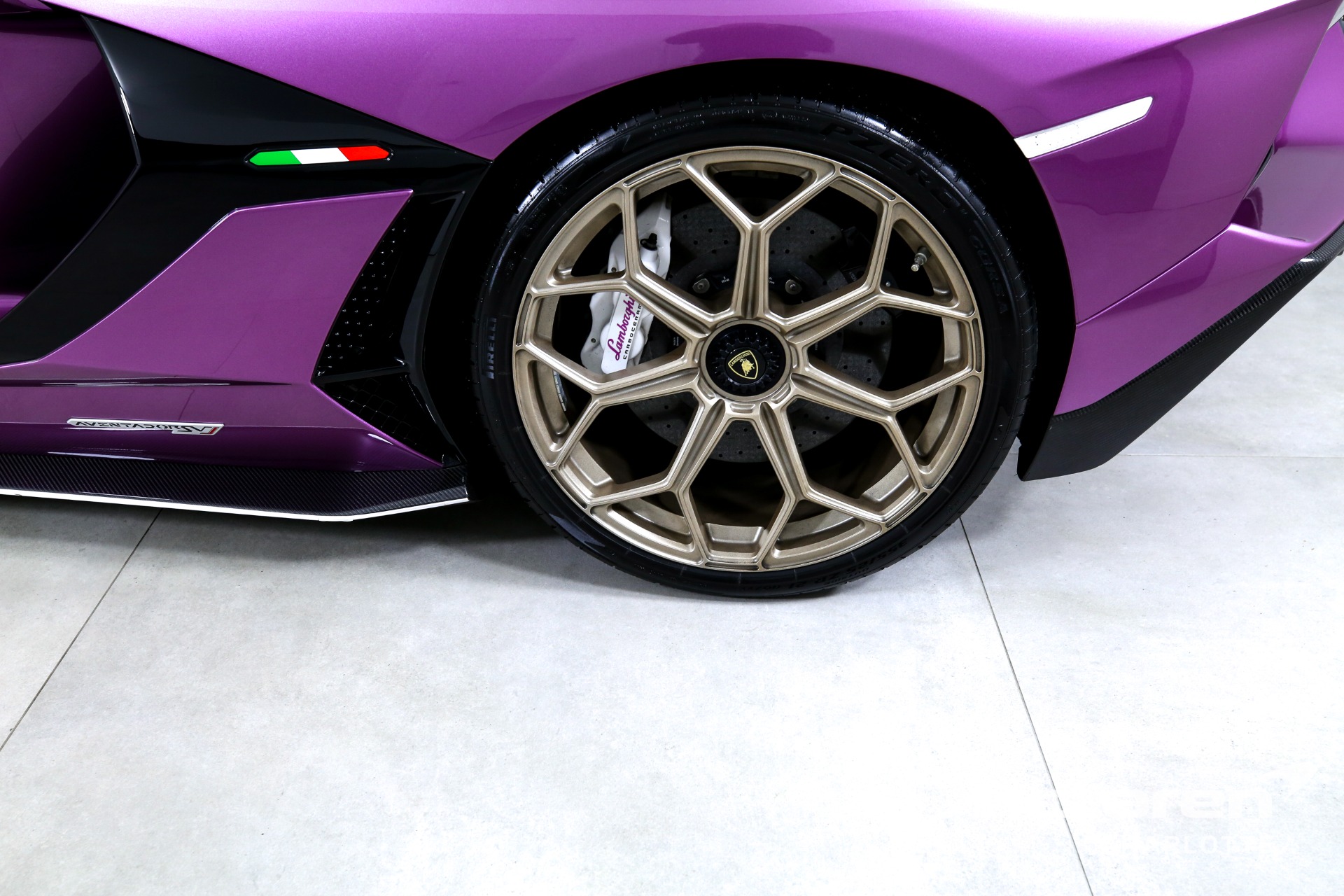 Used 2020 LAMBORGHINI AVENTADOR SVJ | Charlotte, NC
