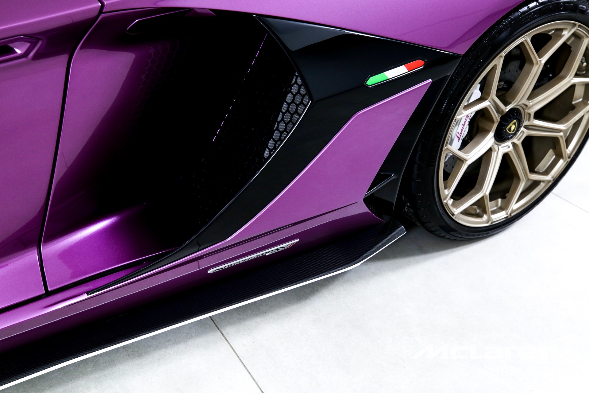 Used 2020 LAMBORGHINI AVENTADOR SVJ | Charlotte, NC