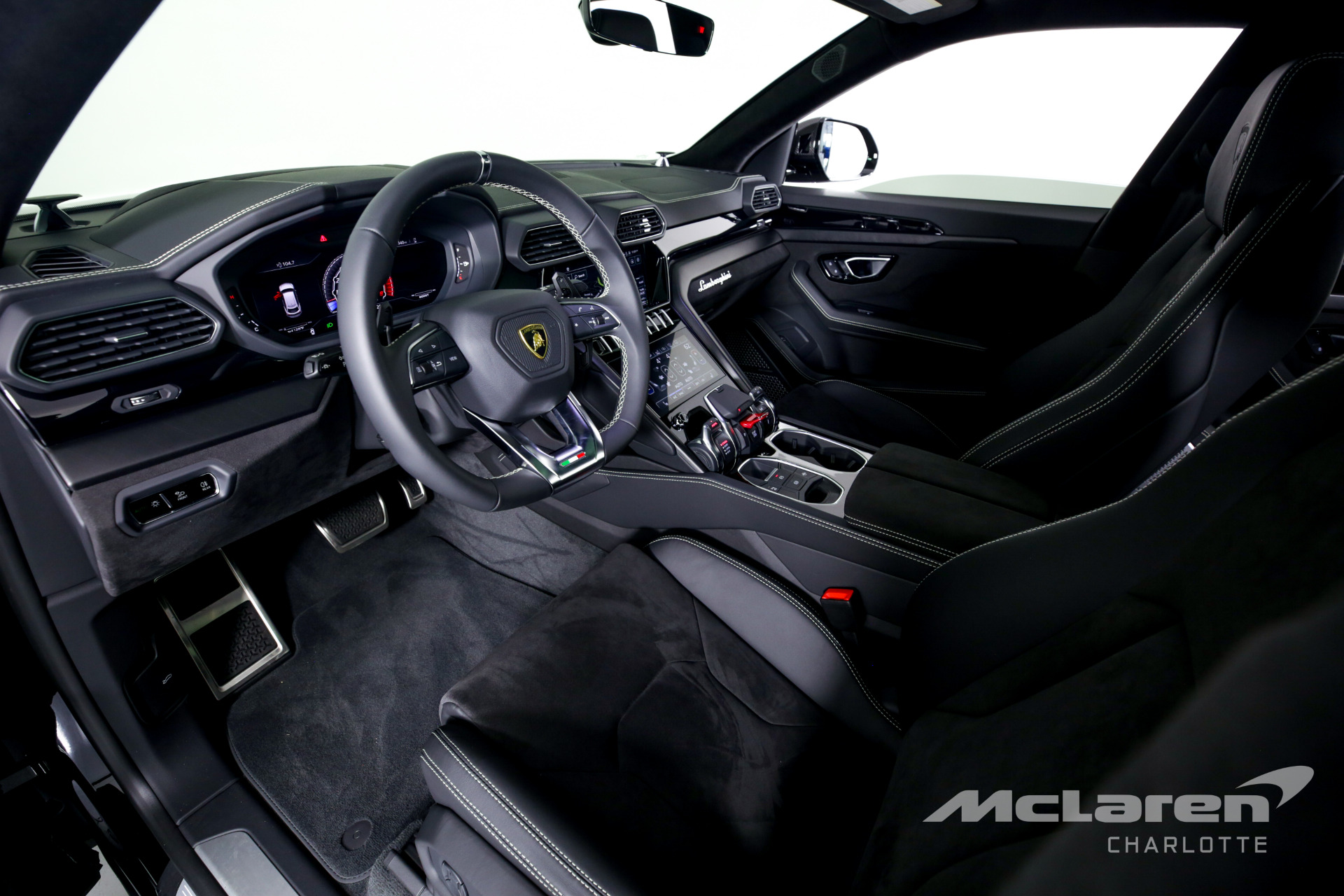 Used 2021 Lamborghini Urus | Charlotte, NC