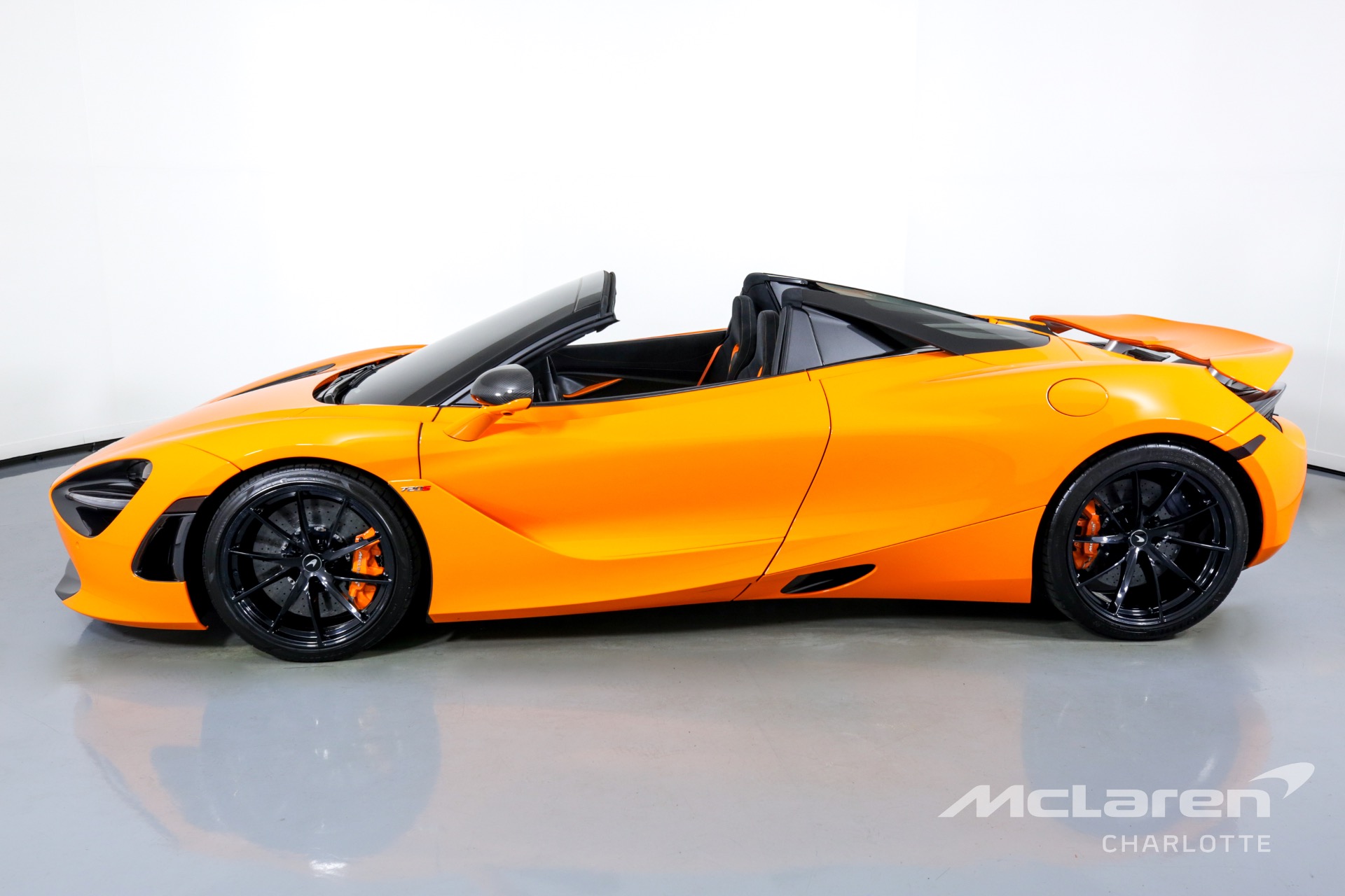 Used 2021 McLaren 720S Spider Performance | Charlotte, NC