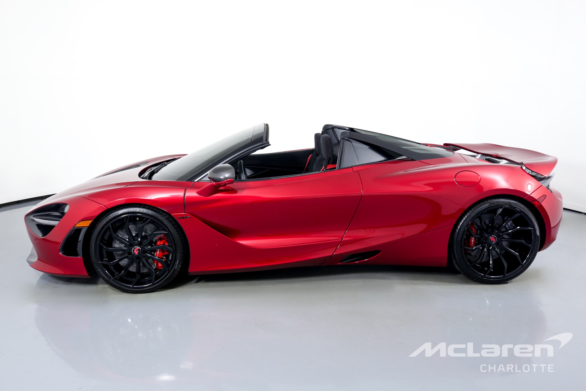 Used 2021 McLaren 720S Spider Performance | Charlotte, NC