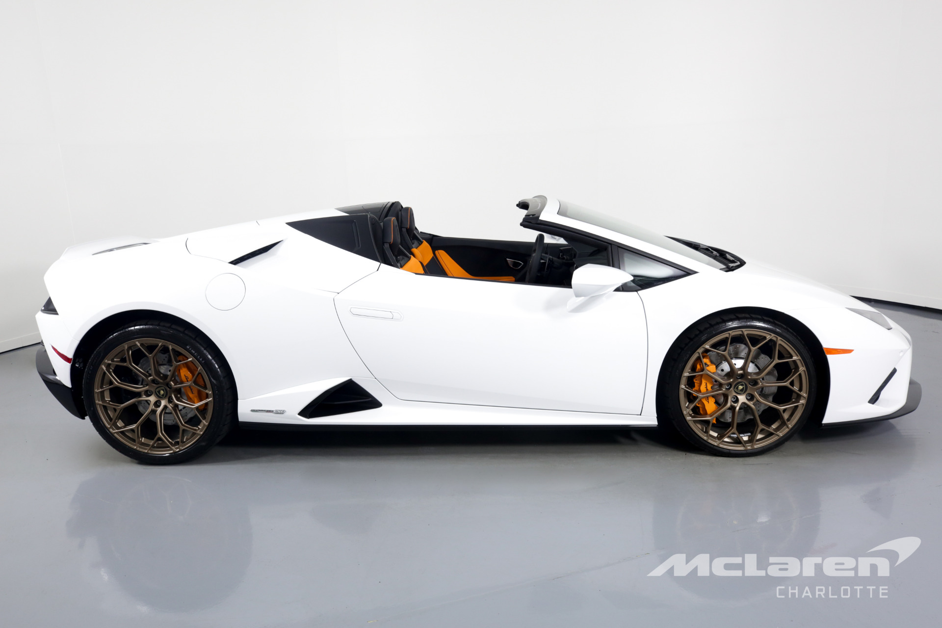 Used 2021 LAMBORGHINI HURACAN EVO | Charlotte, NC