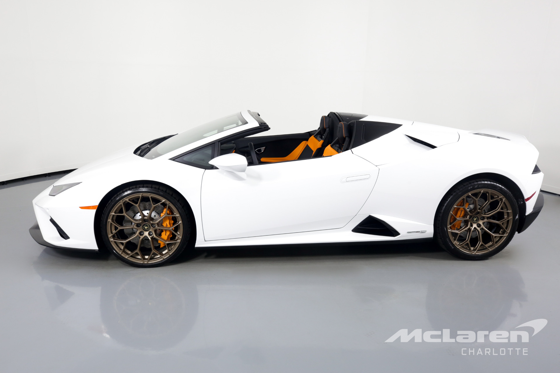 Used 2021 LAMBORGHINI HURACAN EVO | Charlotte, NC