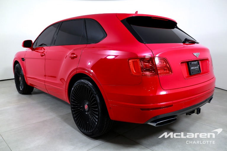 Used-2018-Bentley-Bentayga-Onyx-Edition