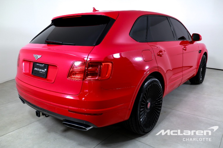 Used-2018-Bentley-Bentayga-Onyx-Edition