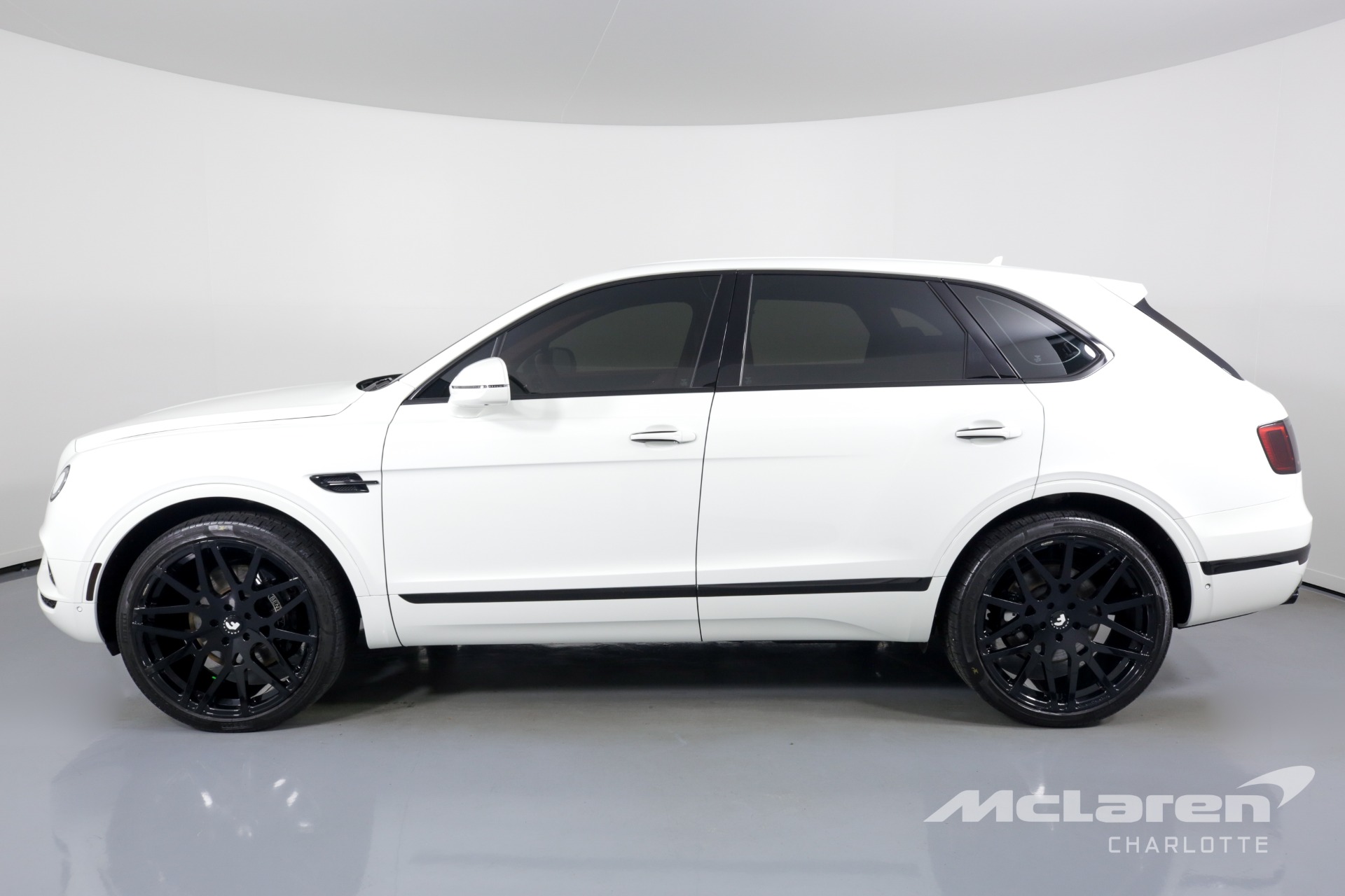 Used 2018 Bentley Bentayga Mulliner Edition | Charlotte, NC