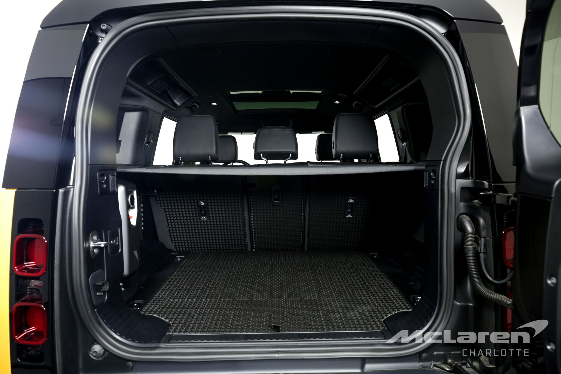Used 2022 Land Rover Defender 110 X-Dynamic SE | Charlotte, NC