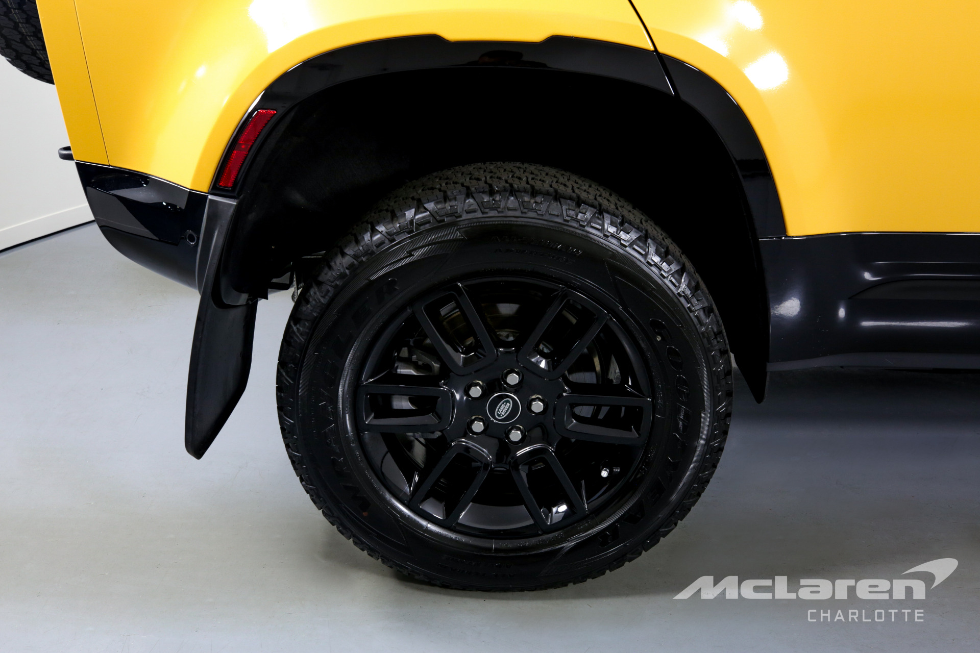 Used 2022 Land Rover Defender 110 X-Dynamic SE | Charlotte, NC