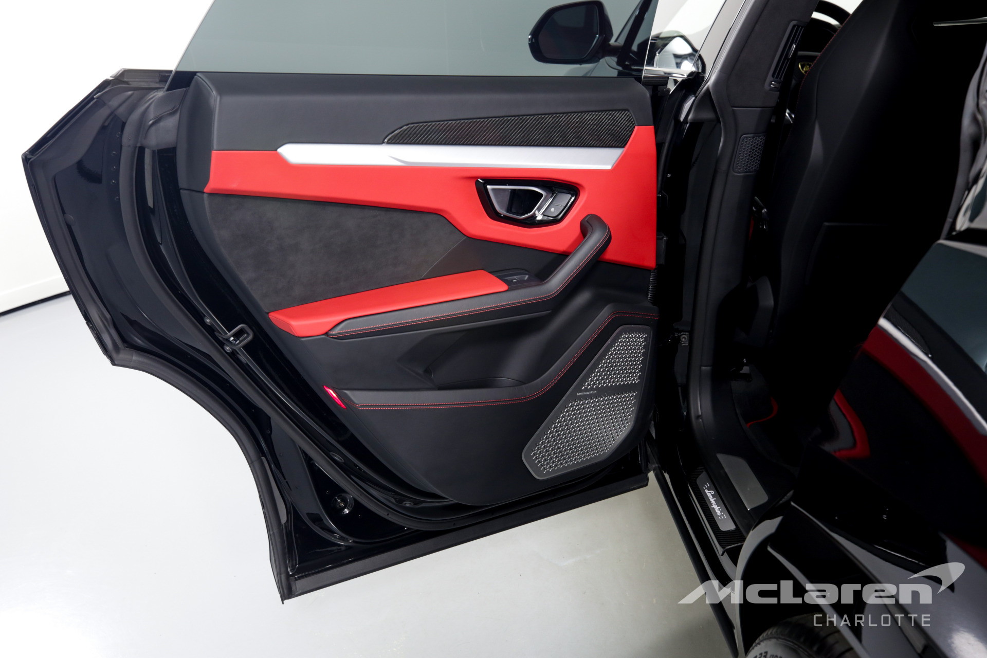 Used 2020 LAMBORGHINI URUS | Charlotte, NC