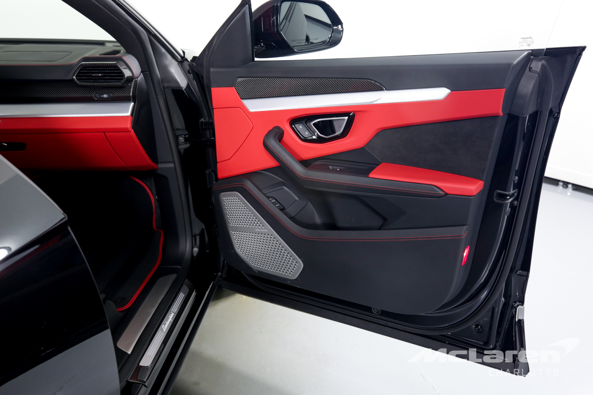 Used 2020 LAMBORGHINI URUS | Charlotte, NC