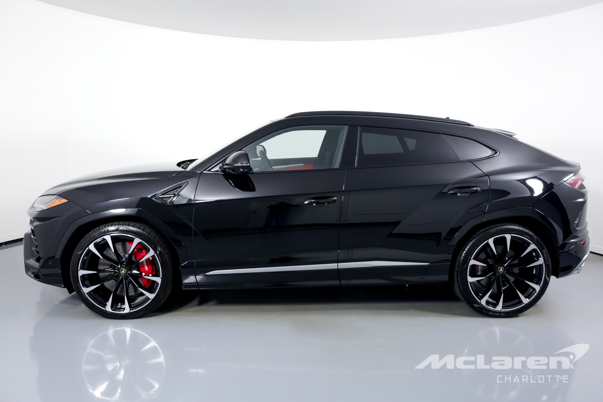 Used 2020 LAMBORGHINI URUS | Charlotte, NC