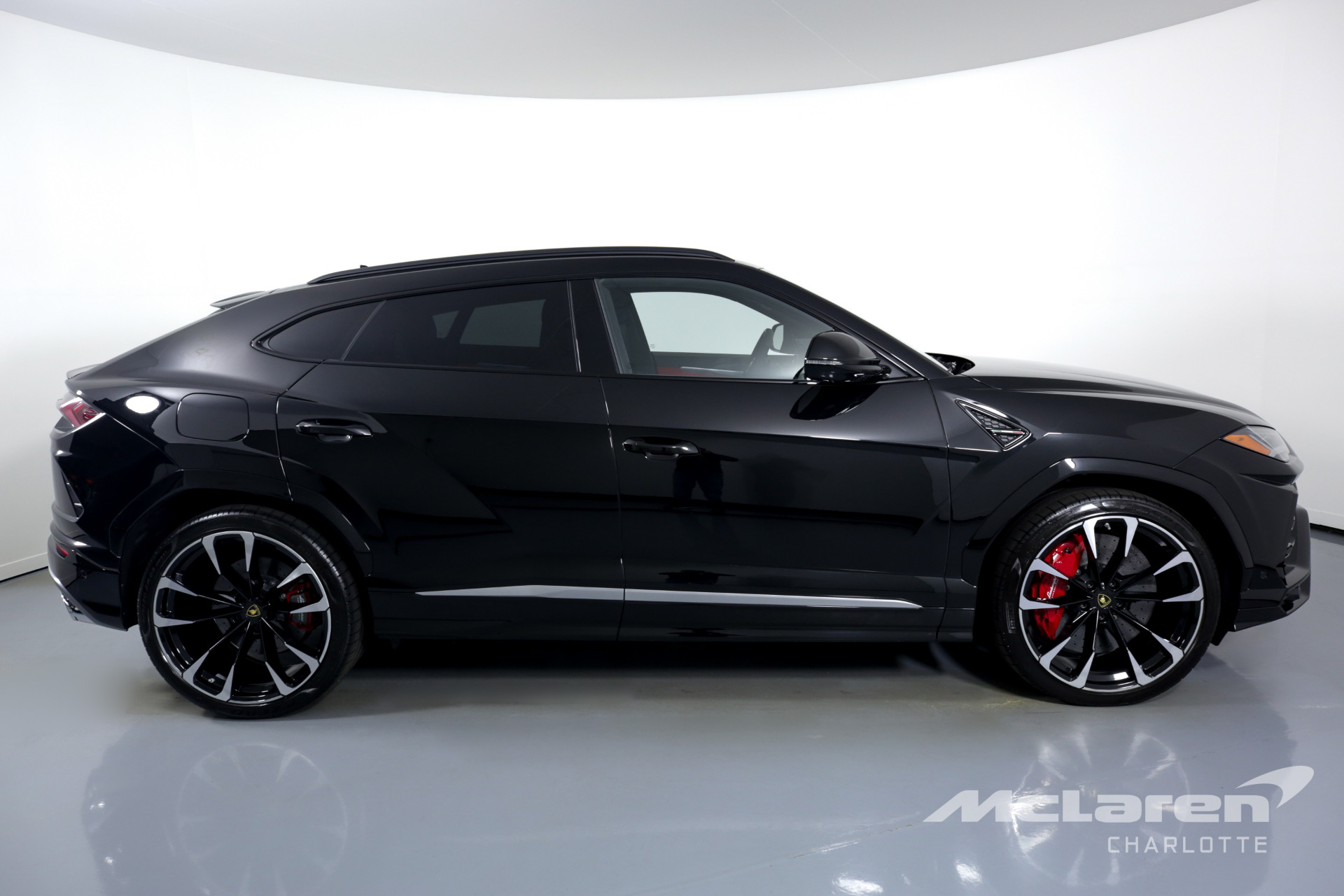 Used 2020 LAMBORGHINI URUS | Charlotte, NC