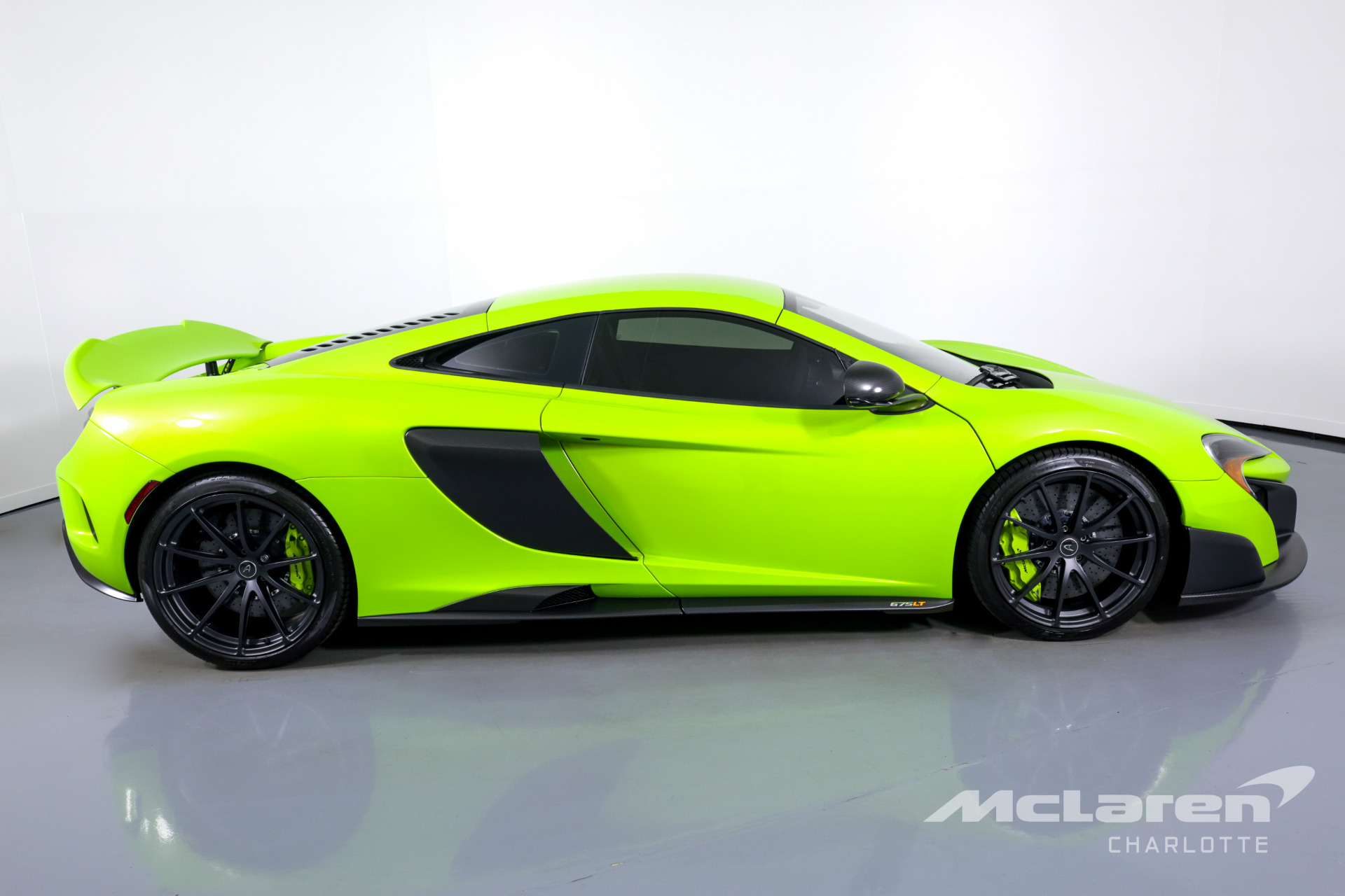 Used 2016 McLaren 675LT | Charlotte, NC