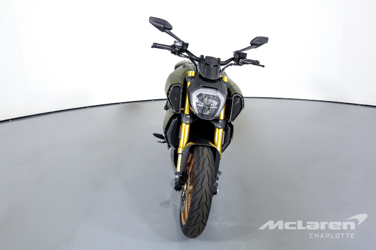 Used-2021-DUCATI-DIAVEL-1260-LAMBORGHINI