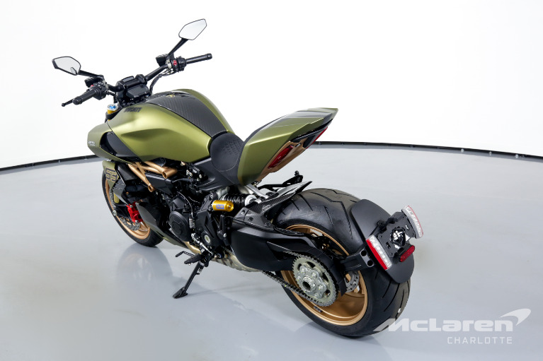 Used-2021-DUCATI-DIAVEL-1260-LAMBORGHINI