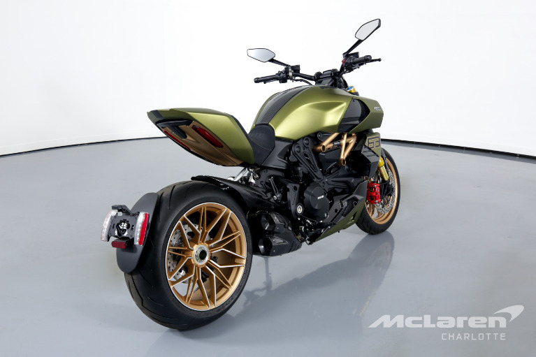 Used-2021-DUCATI-DIAVEL-1260-LAMBORGHINI