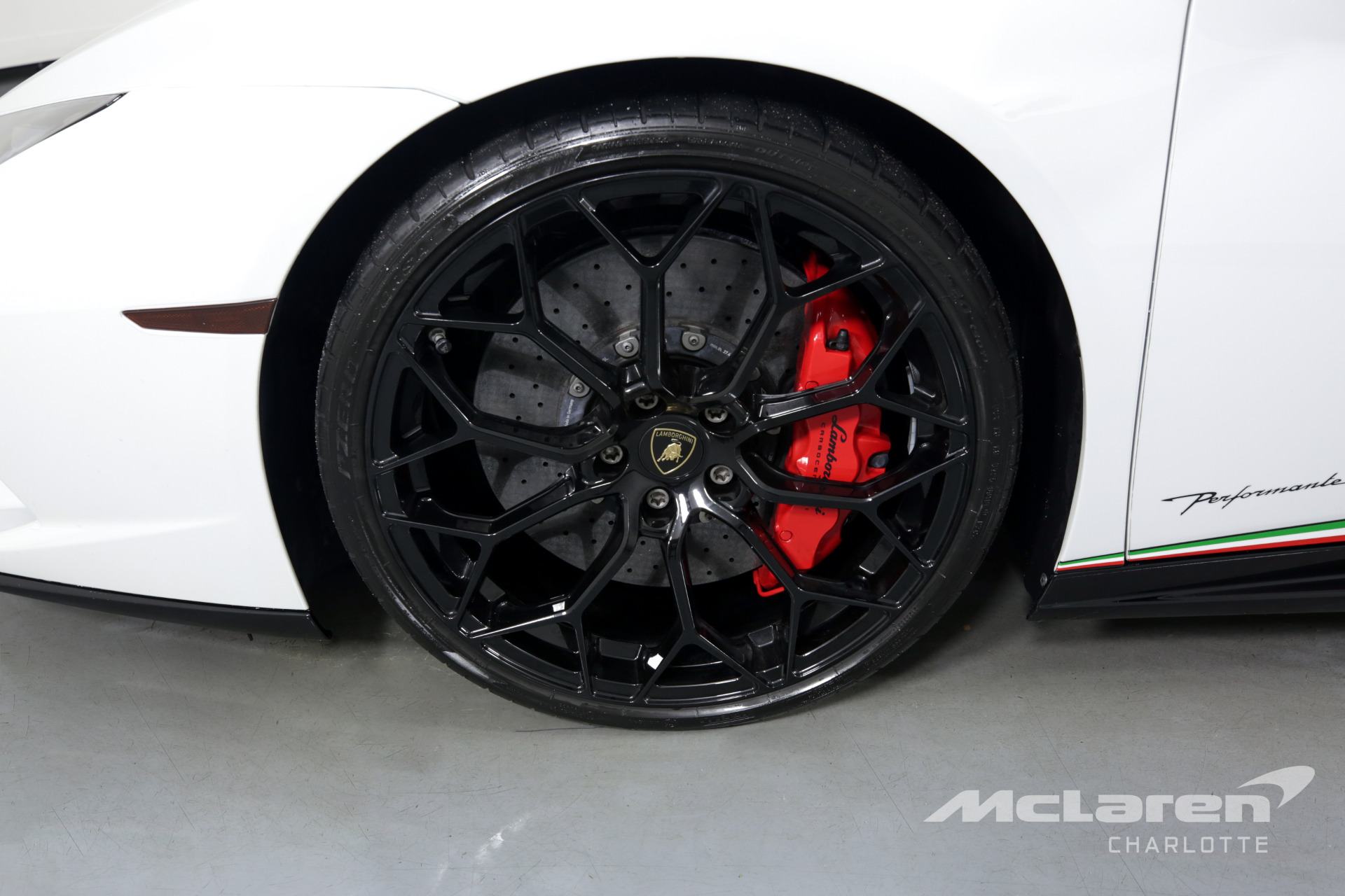 Used 2018 Lamborghini Huracan LP 640-4 Performante | Charlotte, NC