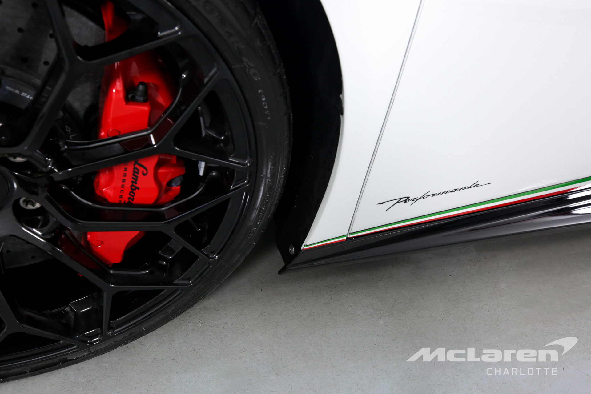 Used 2018 Lamborghini Huracan LP 640-4 Performante | Charlotte, NC