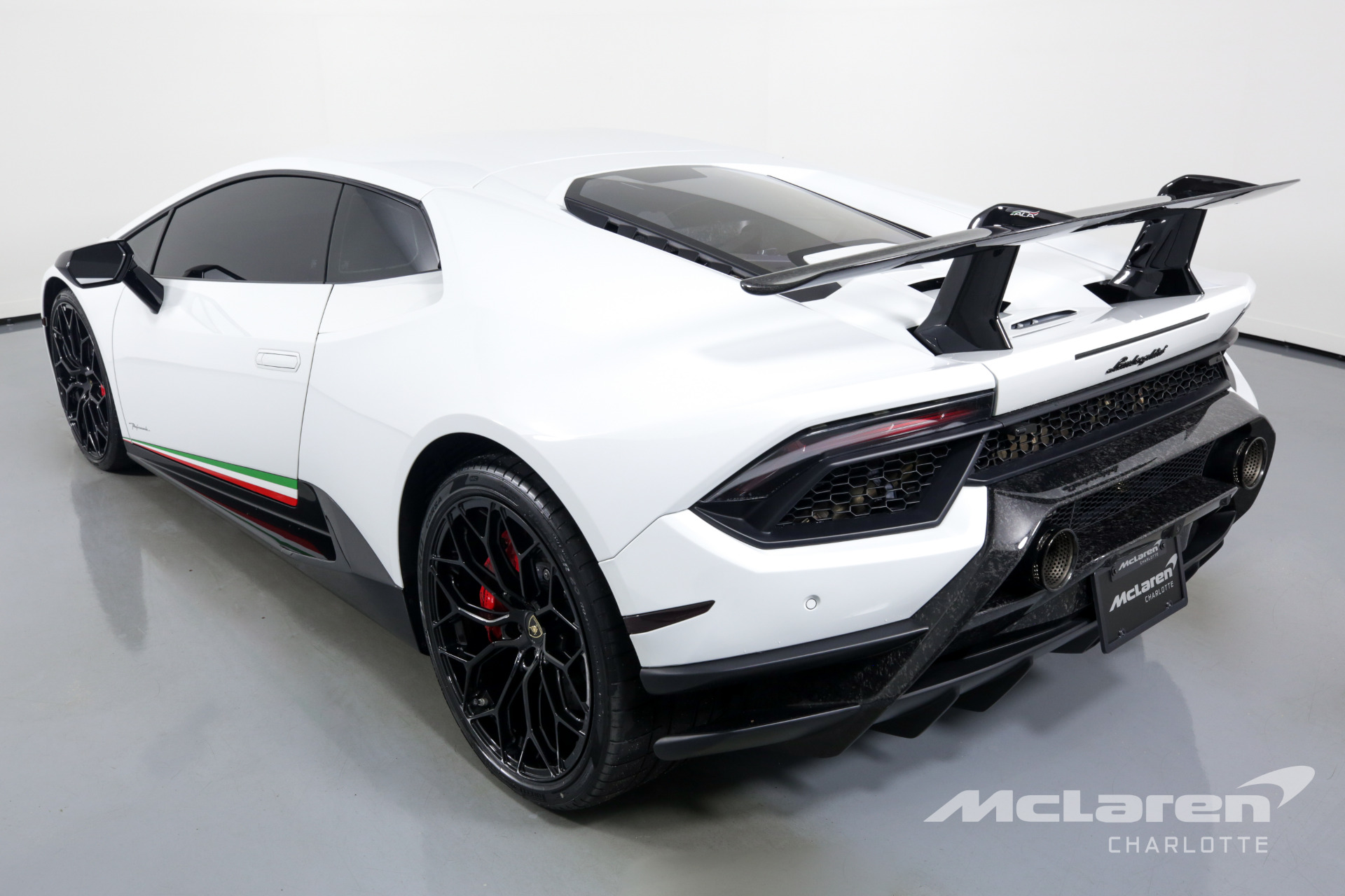 Used 2018 Lamborghini Huracan LP 640-4 Performante | Charlotte, NC