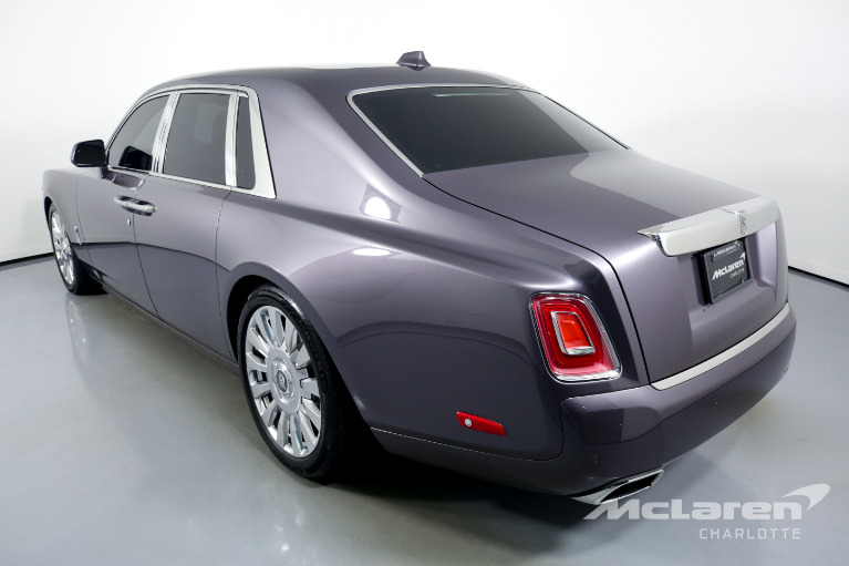 Used-2019-Rolls-Royce-Phantom-BLACK-EDITION