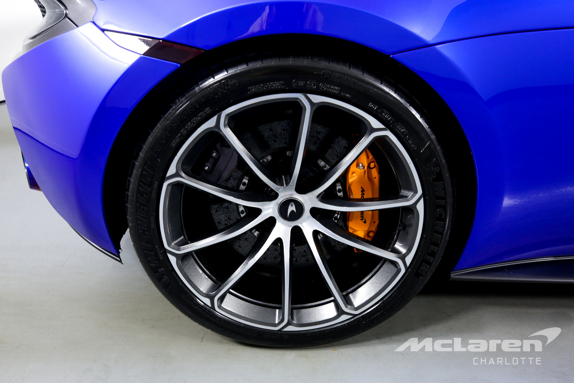 Used 2019 McLaren 570S Spider | Charlotte, NC
