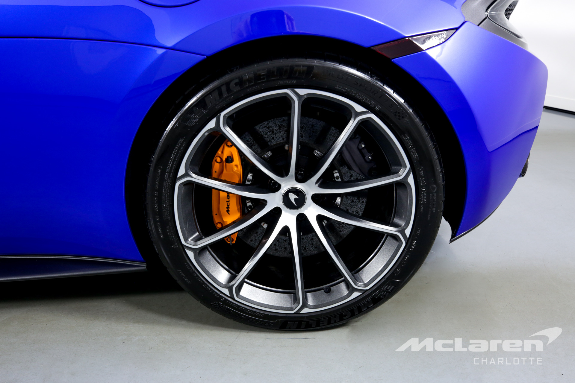 Used 2019 McLaren 570S Spider | Charlotte, NC