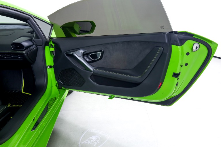 Used-2016-Lamborghini-Huracan-LP-580-2