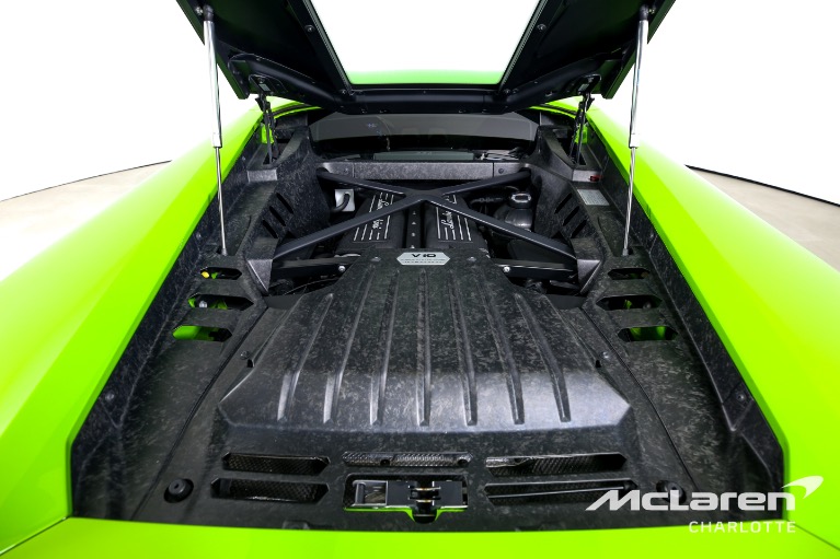 Used-2016-Lamborghini-Huracan-LP-580-2
